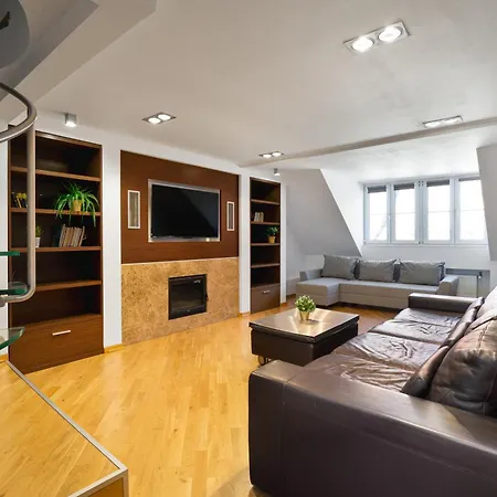 Urban - Great Location - Center - Piwna *