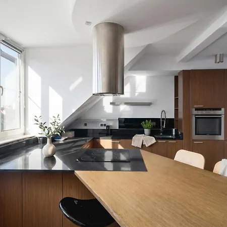 Urban - Great Location - Center - Piwna Appartement