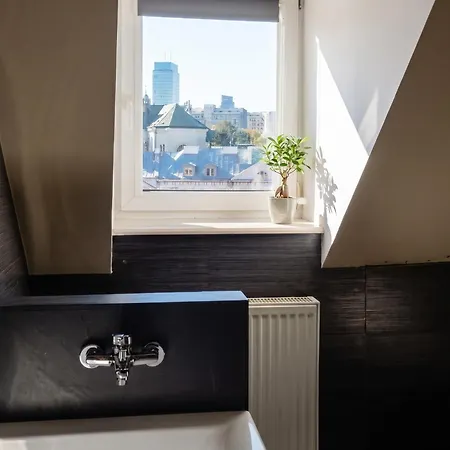 Urban - Great Location - Center - Piwna Apartament
